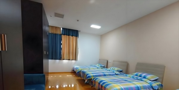 深圳人才入户公司_佟丽娅儿子正脸曝光，五官气质超像爸爸 最后站起突然李阳来