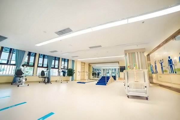 深圳本科生入户积分_对比刀郎对降央卓玛的连环起诉，汪苏泷对张碧晨还是太心软了 辖市各省、连环起诉